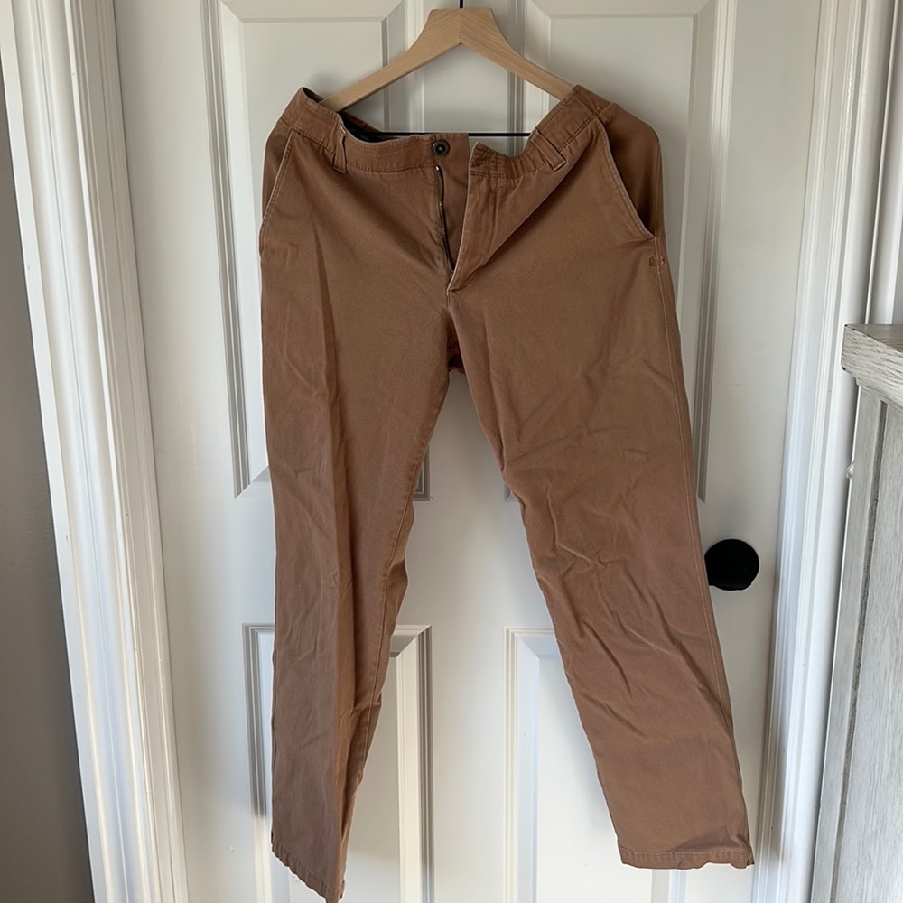 Men’s Loose Fit 34/32 Khaki Everyday Trousers